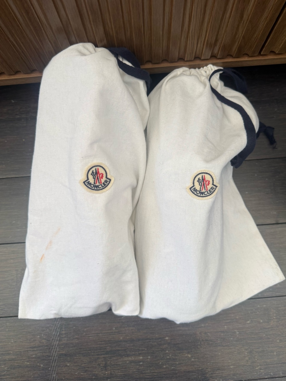 AUTHENTIC MONCLER MENS NEW MONACO LEATHER SNEAKERS, SIZE EU 43.5 (US 10.5), NAVY - Picture 11 of 16